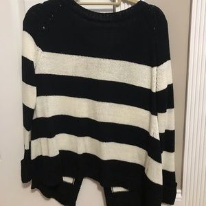 Striped tulip back striped Bb Dakota sweater